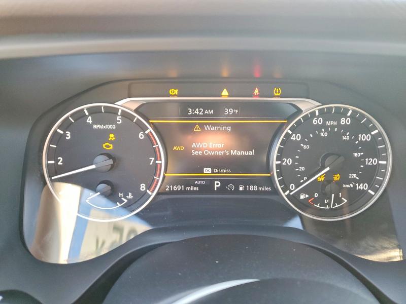 Фото 9 - NISSAN ROGUE