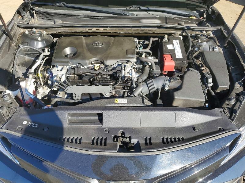 Фото 11 - TOYOTA CAMRY