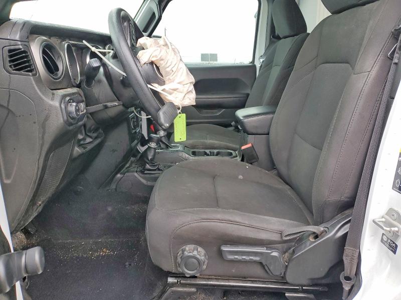 Фото 7 - JEEP GLADIATOR