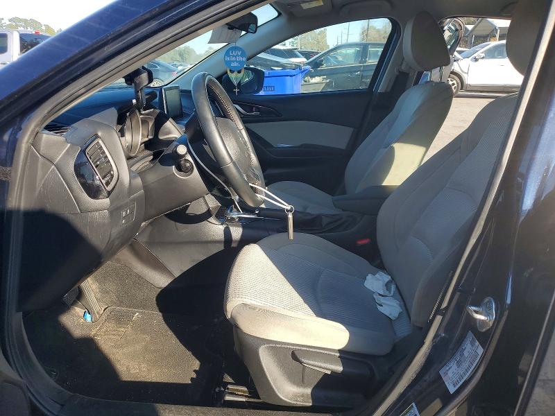 Фото 7 - MAZDA 3