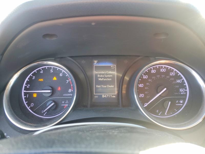 Фото 9 - TOYOTA CAMRY