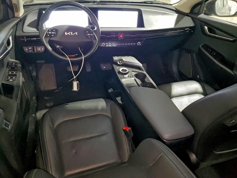 KIA EV6 LIGHT 2023 VIN KNDC34LA7P5612080