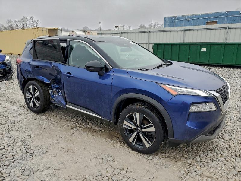 Фото 3 - NISSAN ROGUE