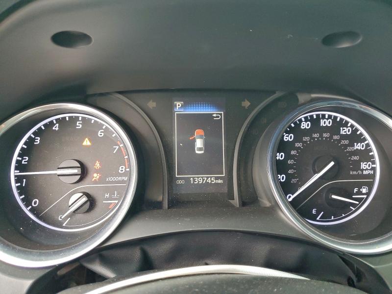 Фото 9 - TOYOTA CAMRY