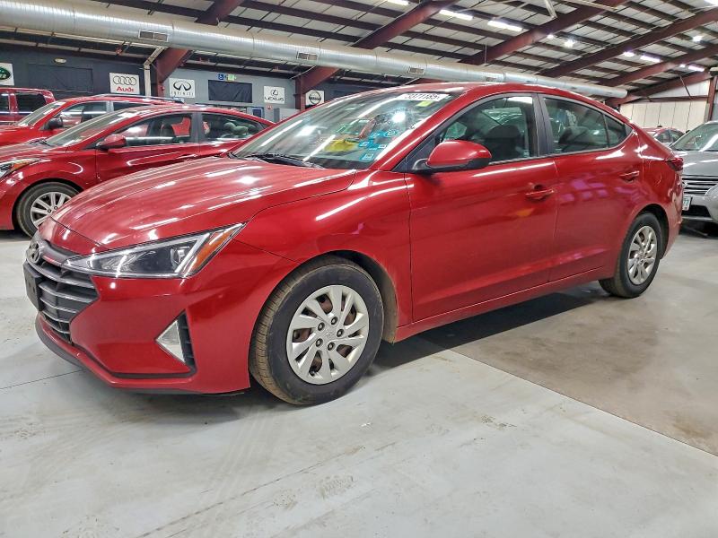 Фото 1 - HYUNDAI ELANTRA