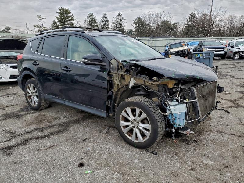 Фото 4 - TOYOTA RAV4