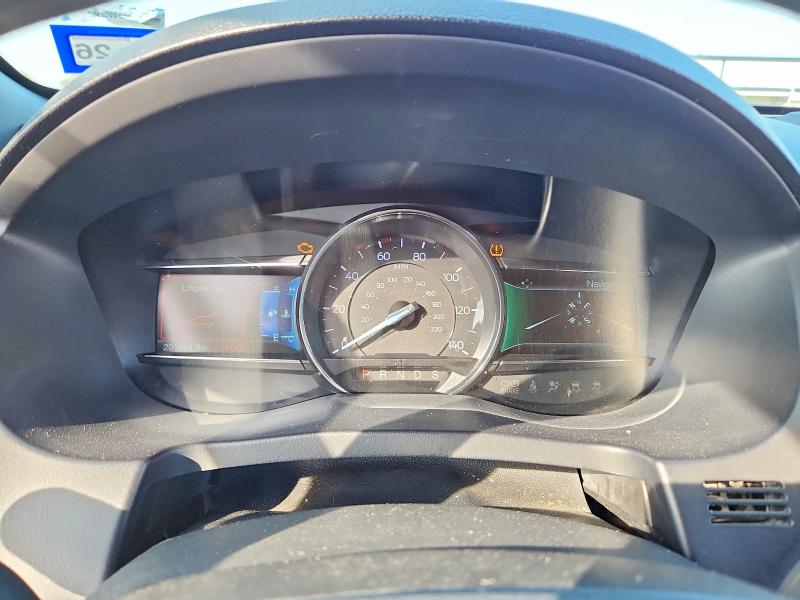 Фото 9 - FORD EXPLORER