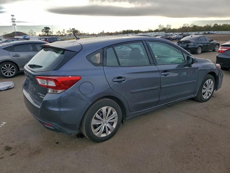 Фото 3 - SUBARU IMPREZA