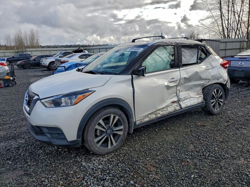 Фото 1 - NISSAN KICKS