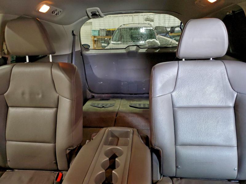 Фото 10 - HONDA ODYSSEY