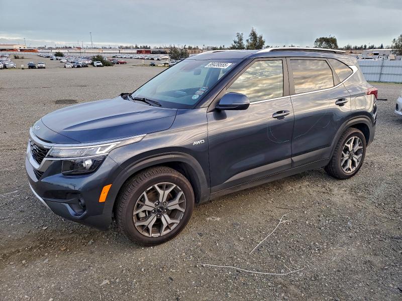 Фото 1 - KIA SELTOS