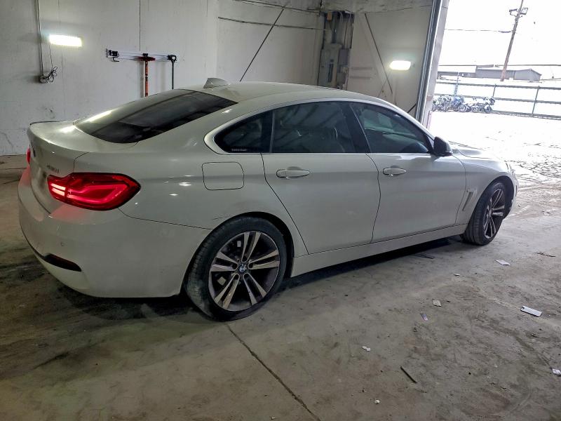 Фото 3 - BMW 4 SERIES