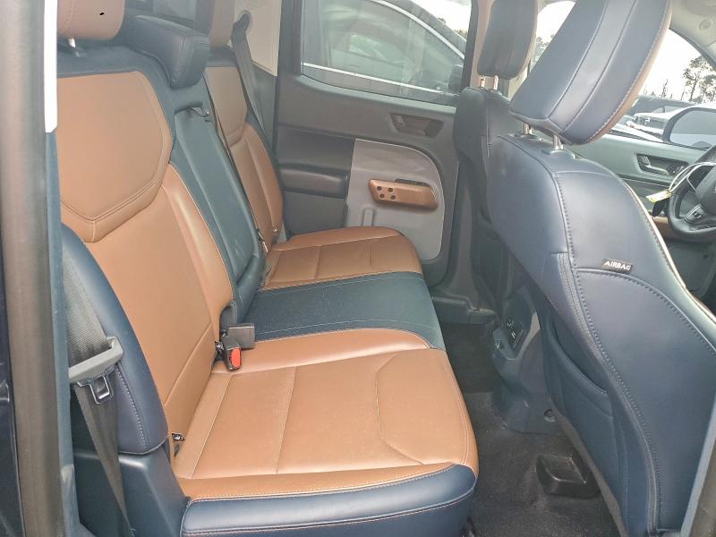 Фото 10 - FORD MAVERICK