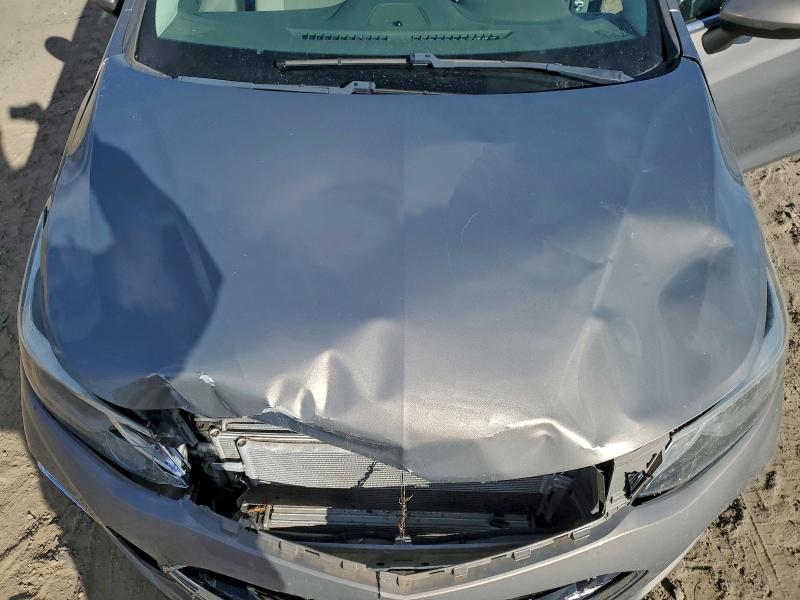 Фото 12 - CHEVROLET CRUZE