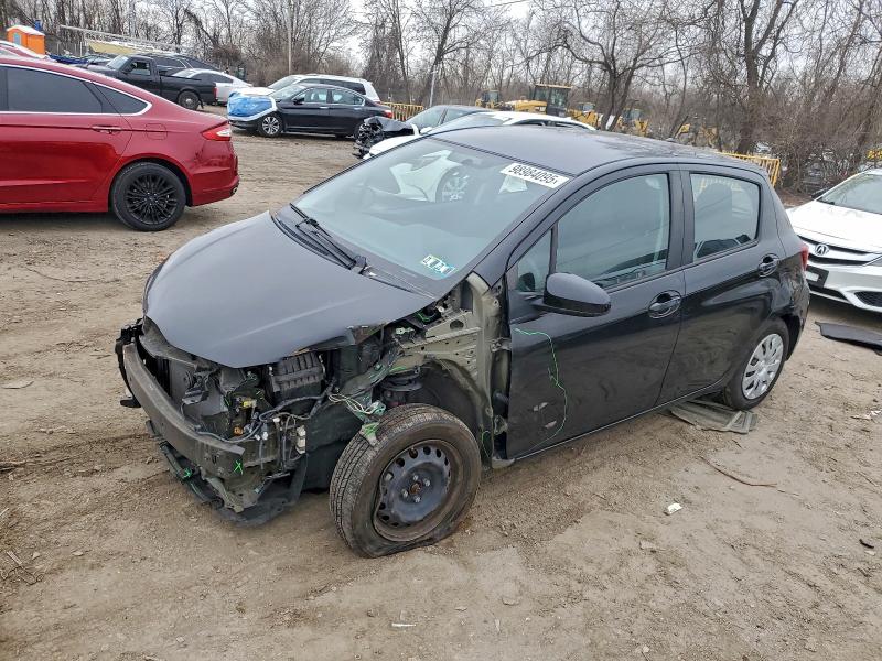 Фото 1 - TOYOTA YARIS
