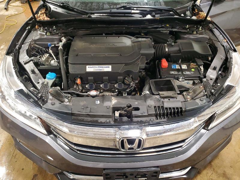 Фото 11 - HONDA ACCORD