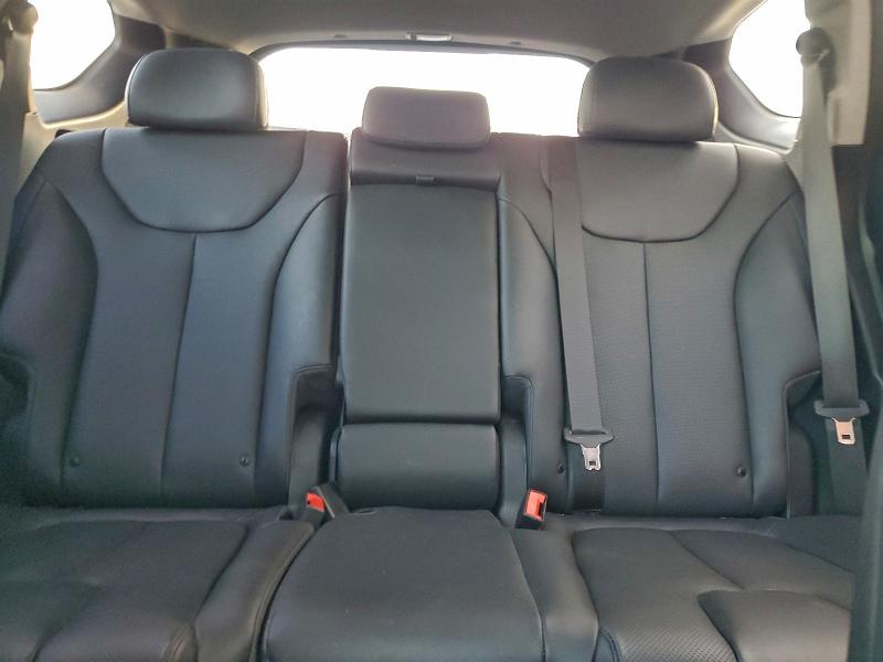 Фото 10 - HYUNDAI SANTA FE