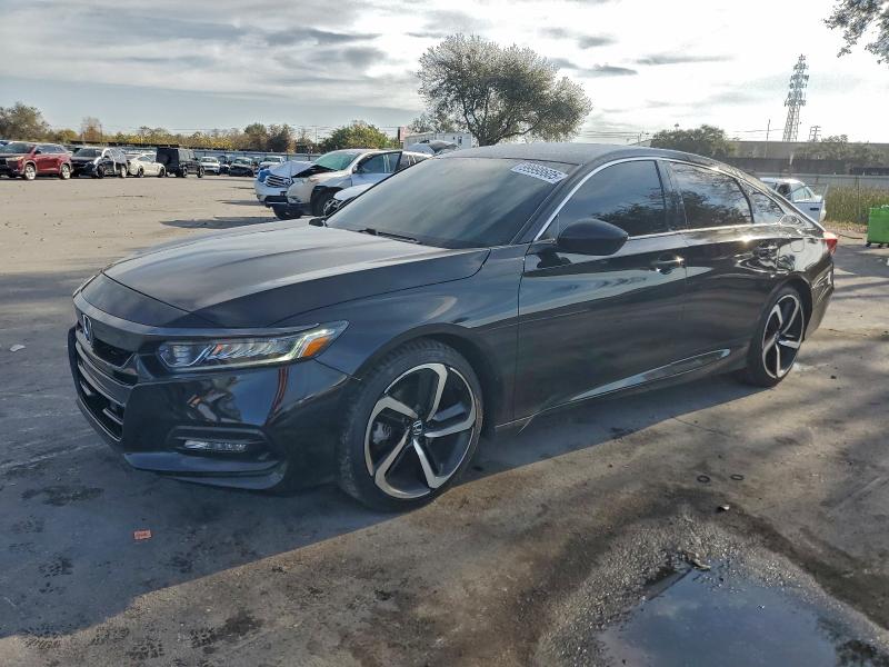 Фото 1 - HONDA ACCORD