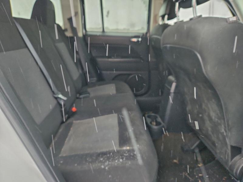 Фото 10 - JEEP PATRIOT