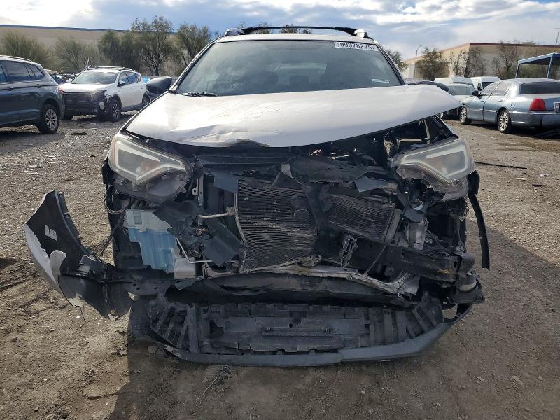 Фото 5 - TOYOTA RAV4