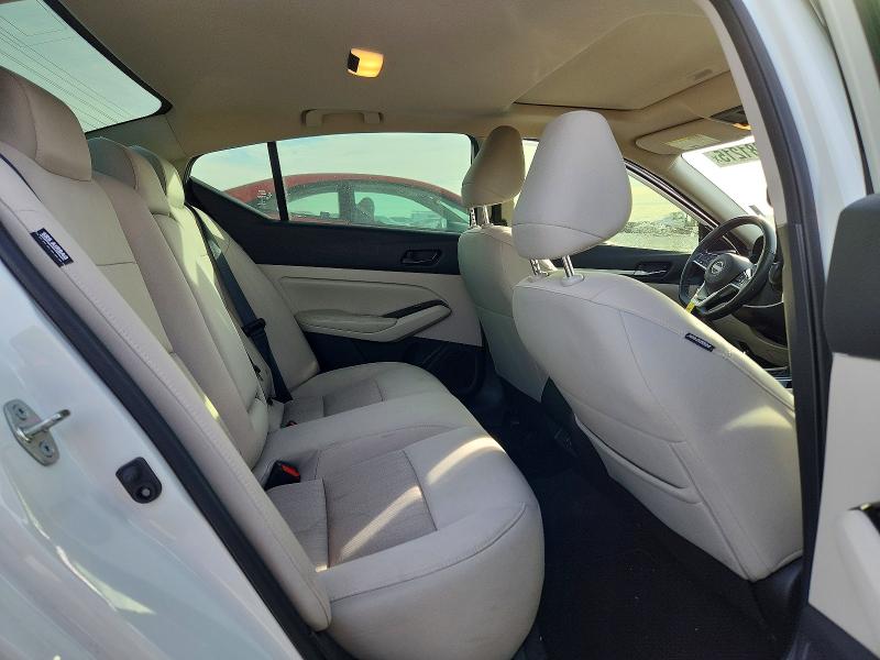 Фото 10 - NISSAN ALTIMA