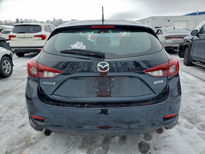 Фото 6 - MAZDA 3