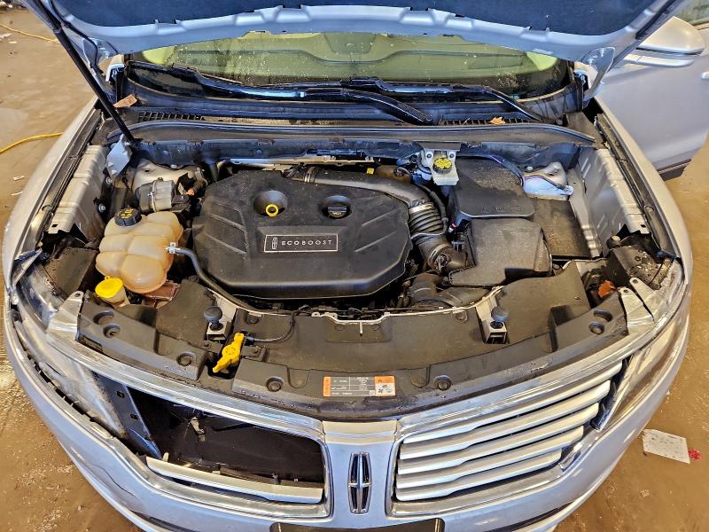 Фото 11 - LINCOLN MKC