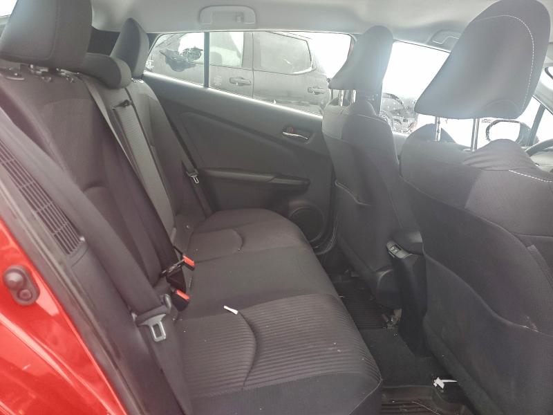 Фото 10 - TOYOTA PRIUS