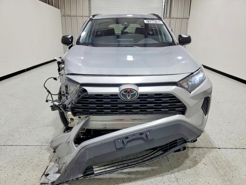 Фото 5 - TOYOTA RAV4