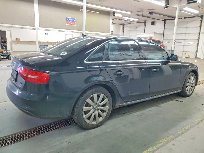 Фото 3 - AUDI A4