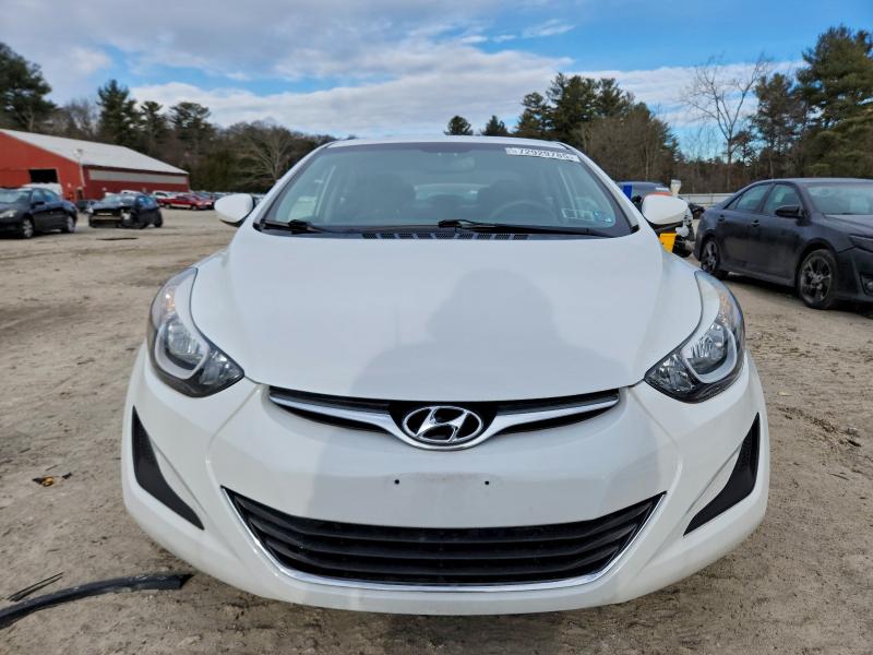 Фото 5 - HYUNDAI ELANTRA