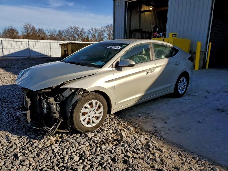 Фото 1 - HYUNDAI ELANTRA