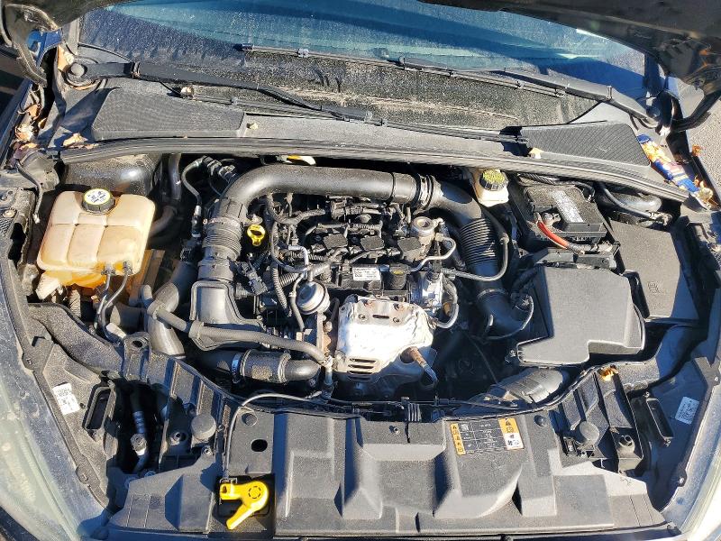 Фото 11 - FORD FOCUS