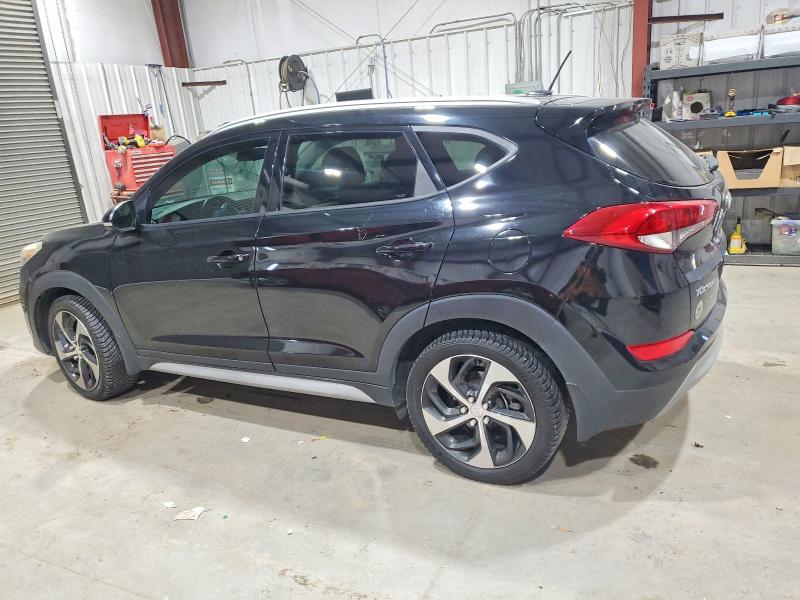 Фото 2 - HYUNDAI TUCSON