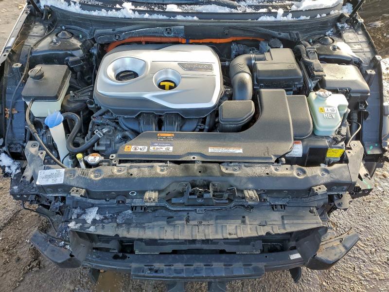 Фото 11 - HYUNDAI SONATA