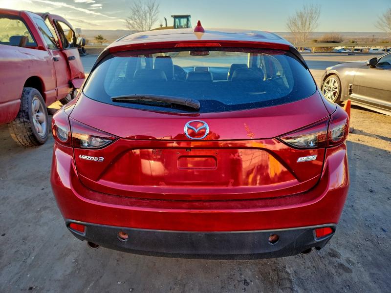 Фото 6 - MAZDA 3