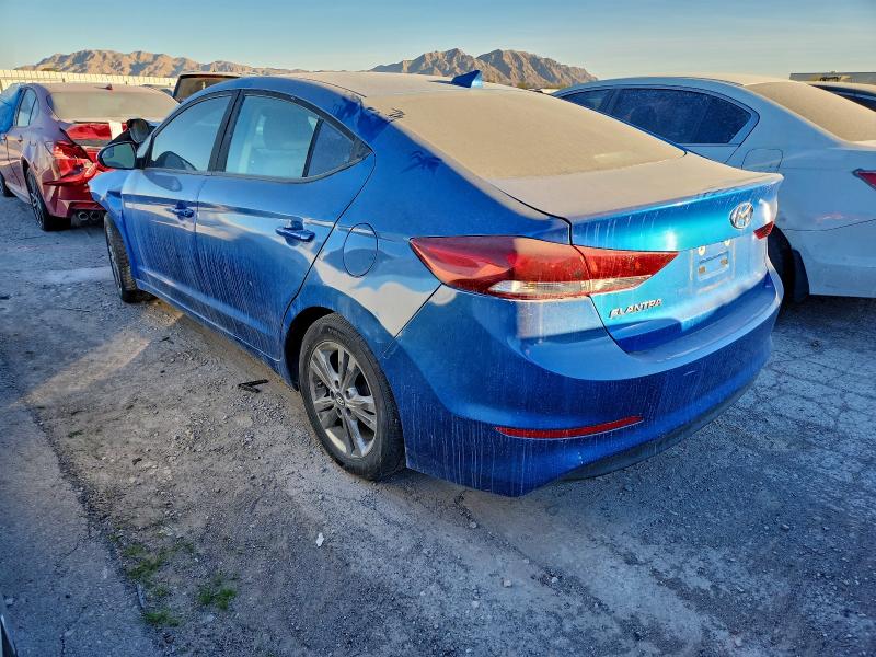 Фото 2 - HYUNDAI ELANTRA