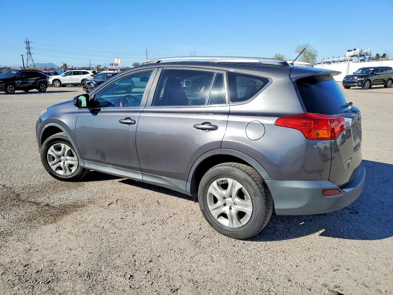 Фото 2 - TOYOTA RAV4