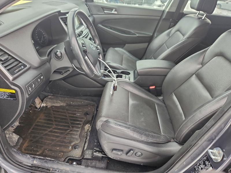 Фото 7 - HYUNDAI TUCSON