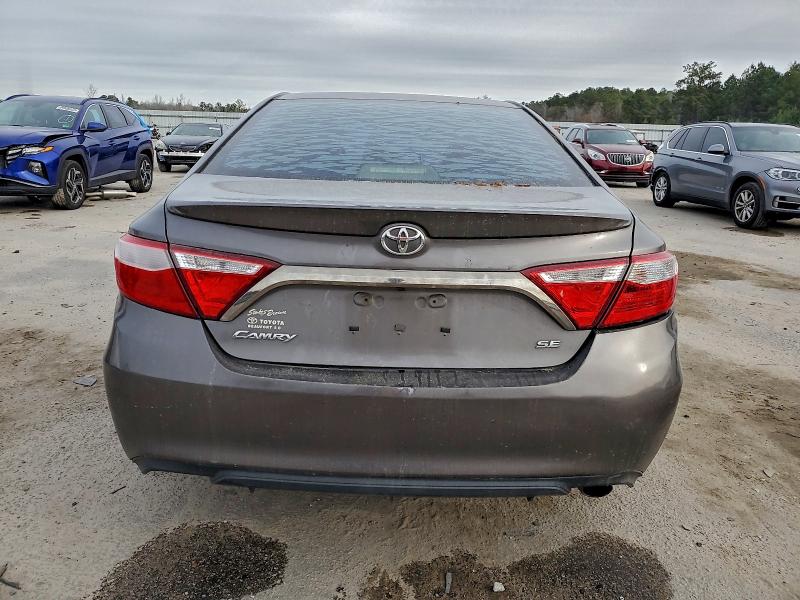 Фото 6 - TOYOTA CAMRY