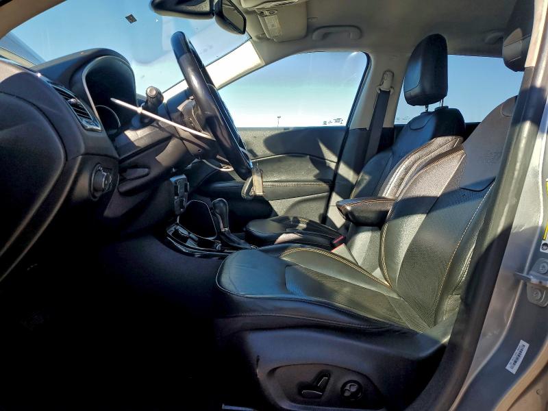 Фото 7 - JEEP COMPASS