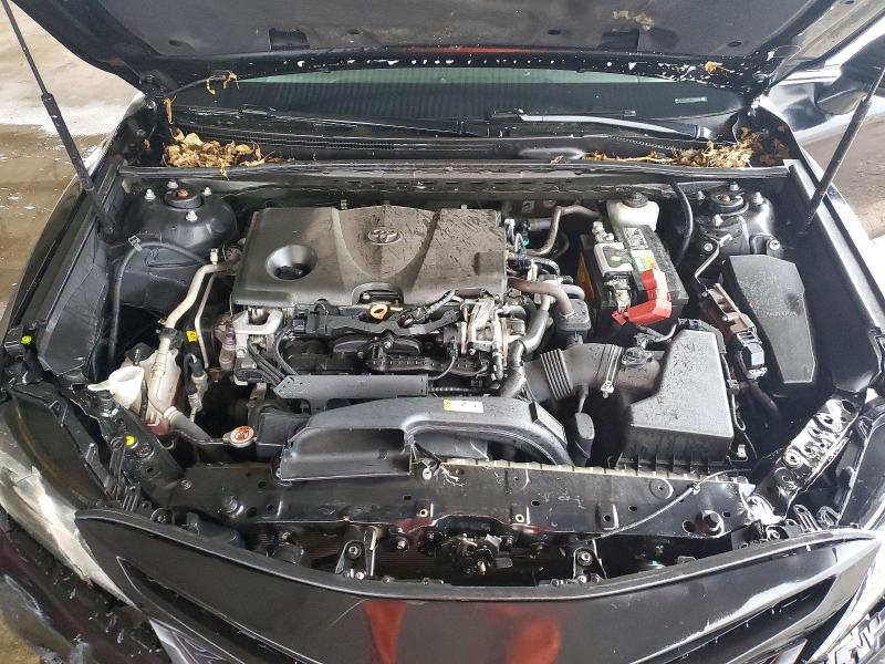 Фото 11 - TOYOTA CAMRY