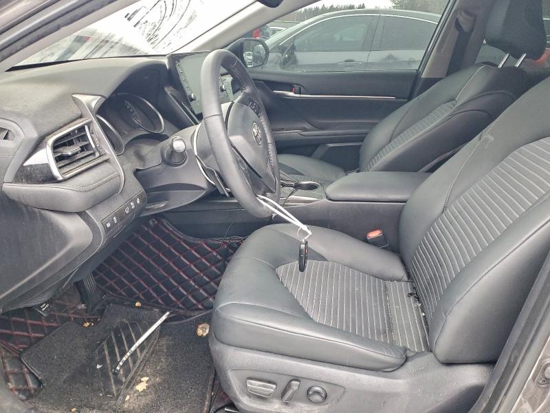 Фото 7 - TOYOTA CAMRY