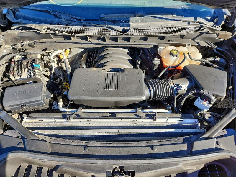 Фото 12 - CHEVROLET SUBURBAN