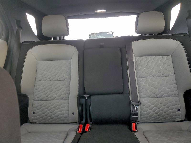 Фото 10 - CHEVROLET EQUINOX