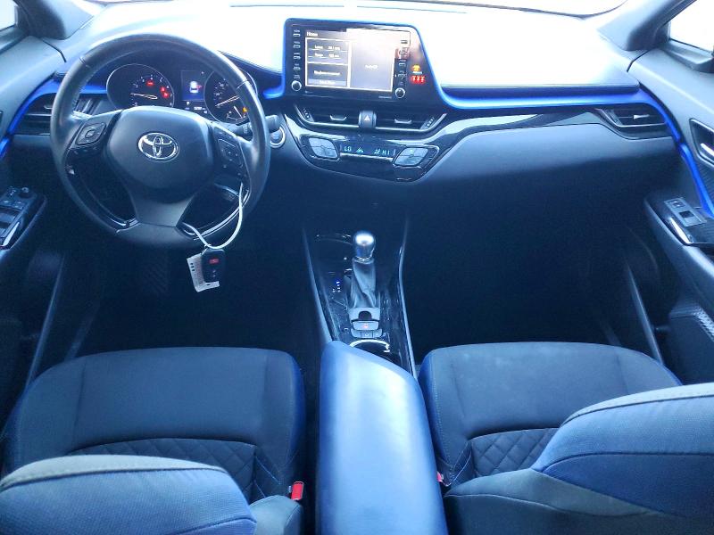 Фото 8 - TOYOTA C-HR