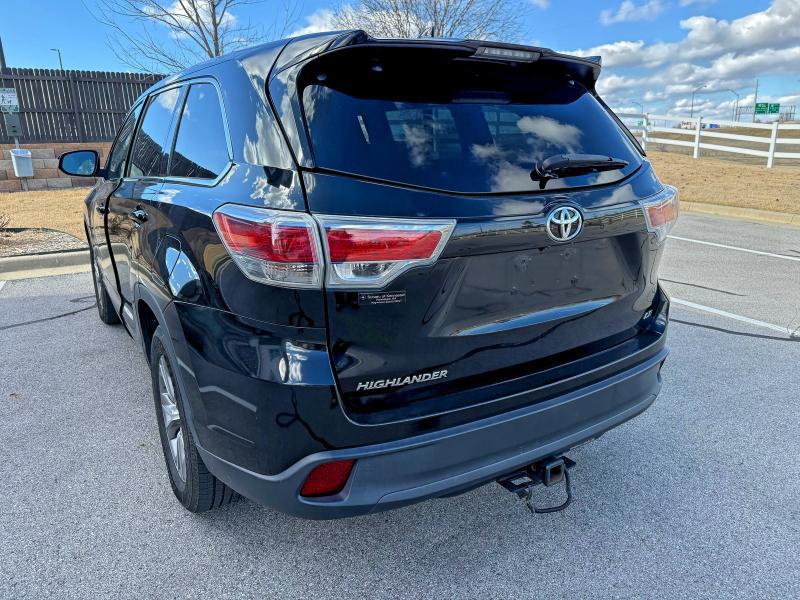 Фото 3 - TOYOTA HIGHLANDER