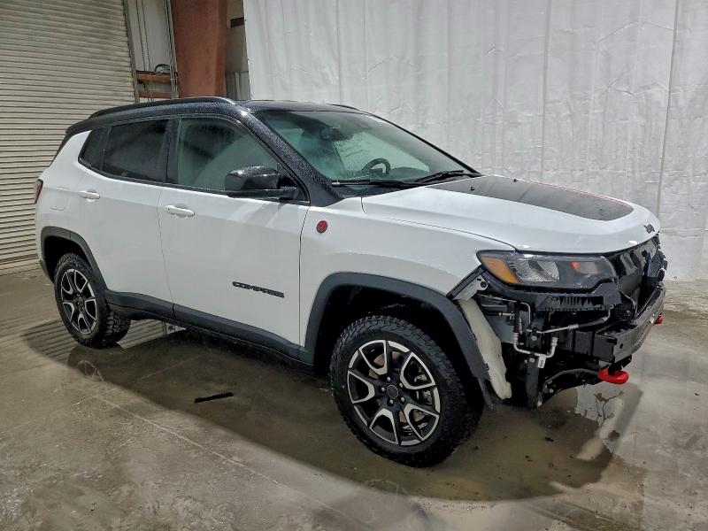 Фото 4 - JEEP COMPASS