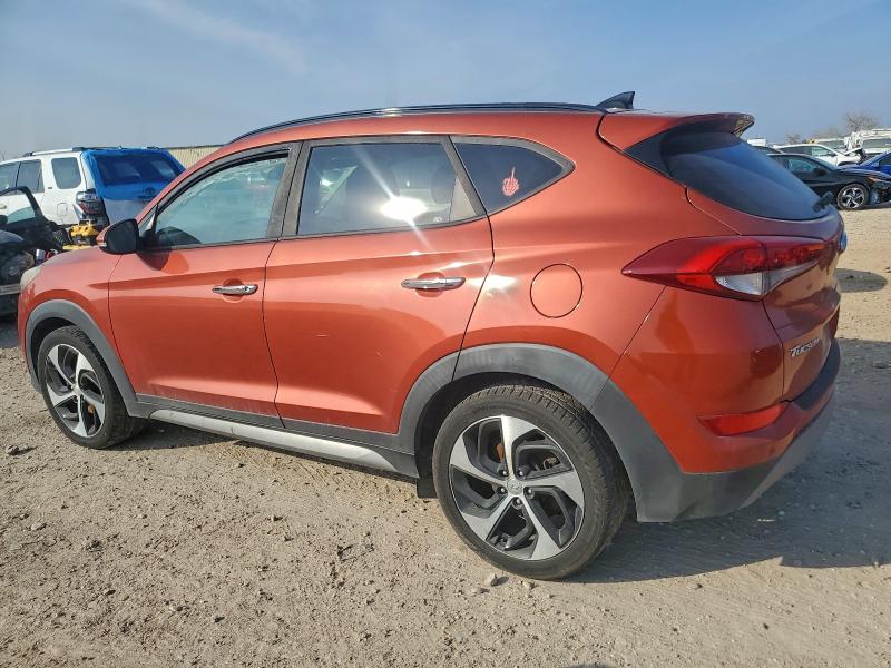 Фото 2 - HYUNDAI TUCSON