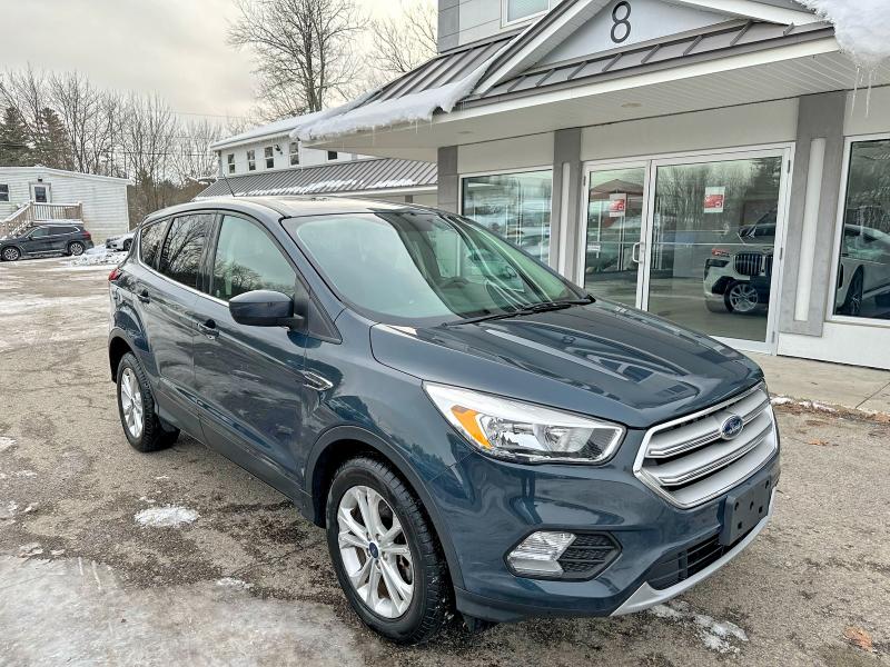 Фото 1 - FORD ESCAPE